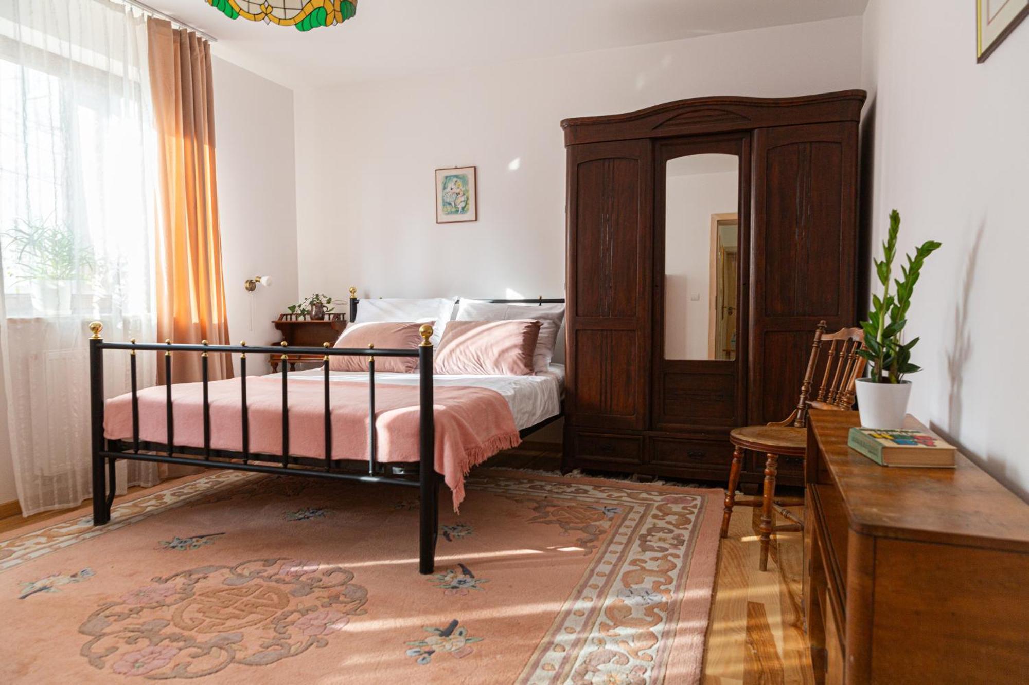 Pink Rose Suite Józefów Esterno foto
